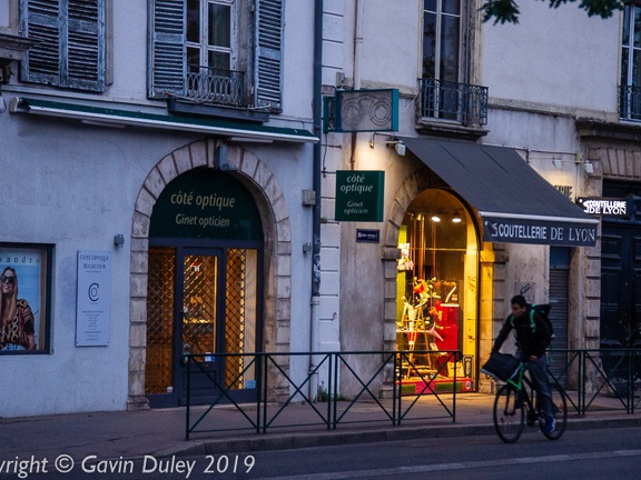 Place Bellecour, evening