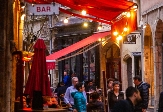 Restaurant scene, evening, Vieux Lyon